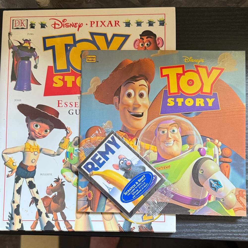 Disney Toy Story Adventure Book Set with Woody and Buzz